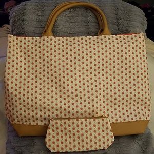 Estee Lauder Tote w/Matching Pouch. NWOT
